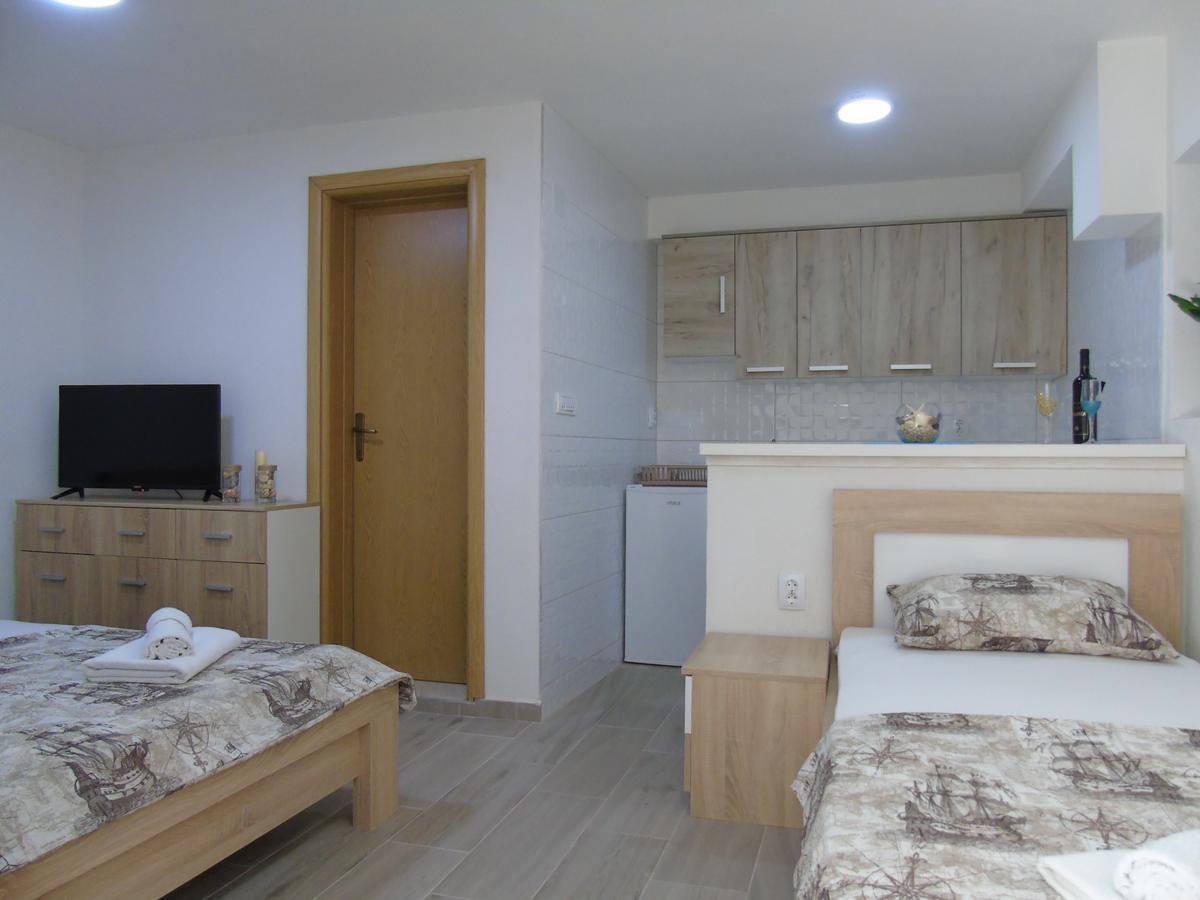 Apartments Marysol Kotor Luaran gambar